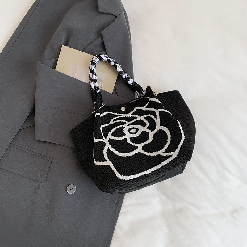 Bolsa de impresión coreana de niña nicho bolso de cubo de diseño diario versátil bolso de mano para estudiantes de viaje diario