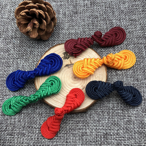 Factory supply traditional Chinese-style buttons for qipao, tangzhuang shirts, and children's clothing, featuring a Chinese knot design and ethnic style.