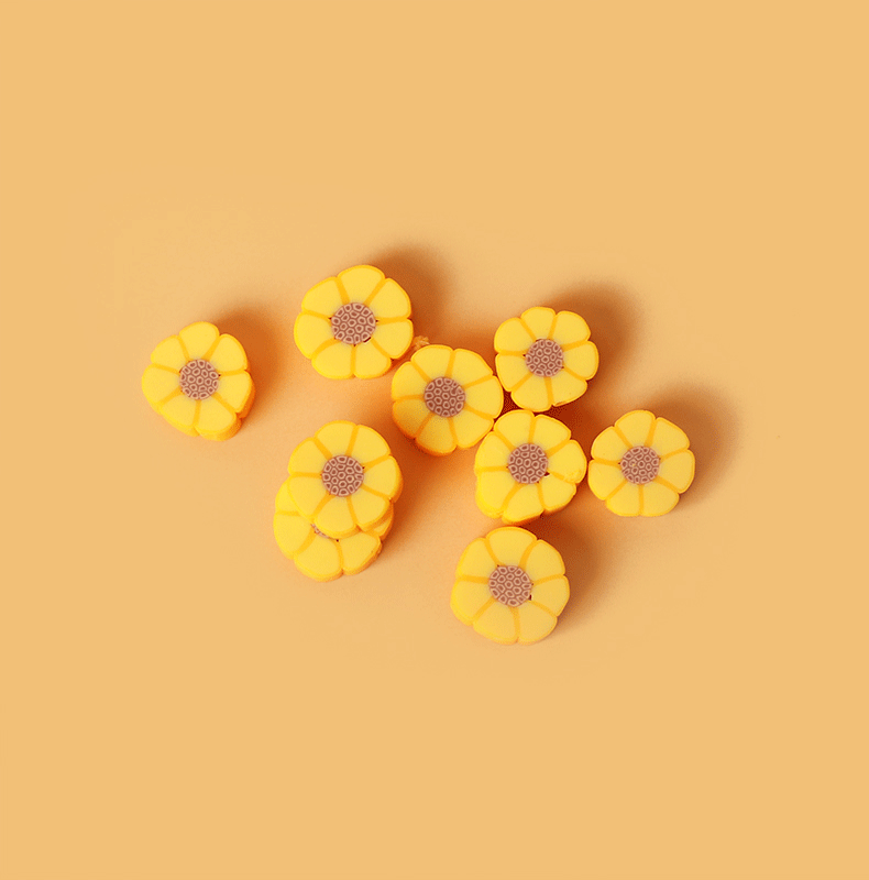 Daisy Pattern 1 Piece Soft Clay Daisy DIY Jewelry Accessories