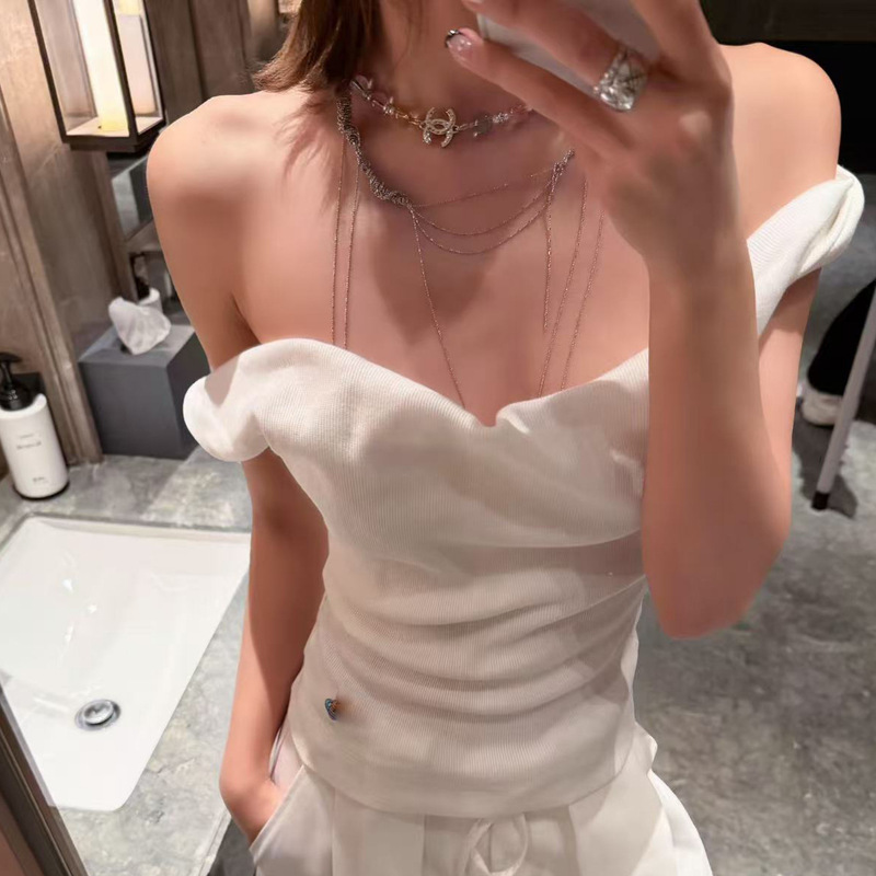 In Stock Now! 2026 Early Spring New Model Vi Saturn One-Shoulder Draped Collar Off-Shoulder Slim-Fit Short Tank Top In Stock Now! 2026 Early Spring New Model Vi Saturn One-Shoulder Draped Collar Off-Shoulder Slim-Fit Short Tank Top