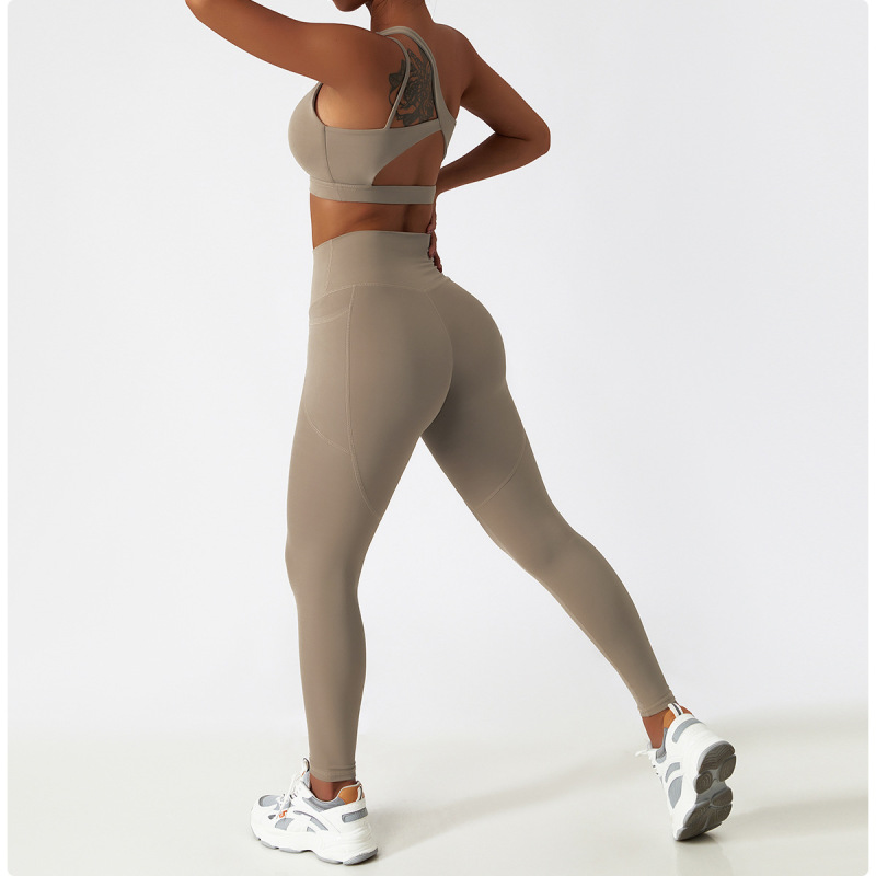 10model-TZ6425-3斜肩文胸+长裤-2_04.j