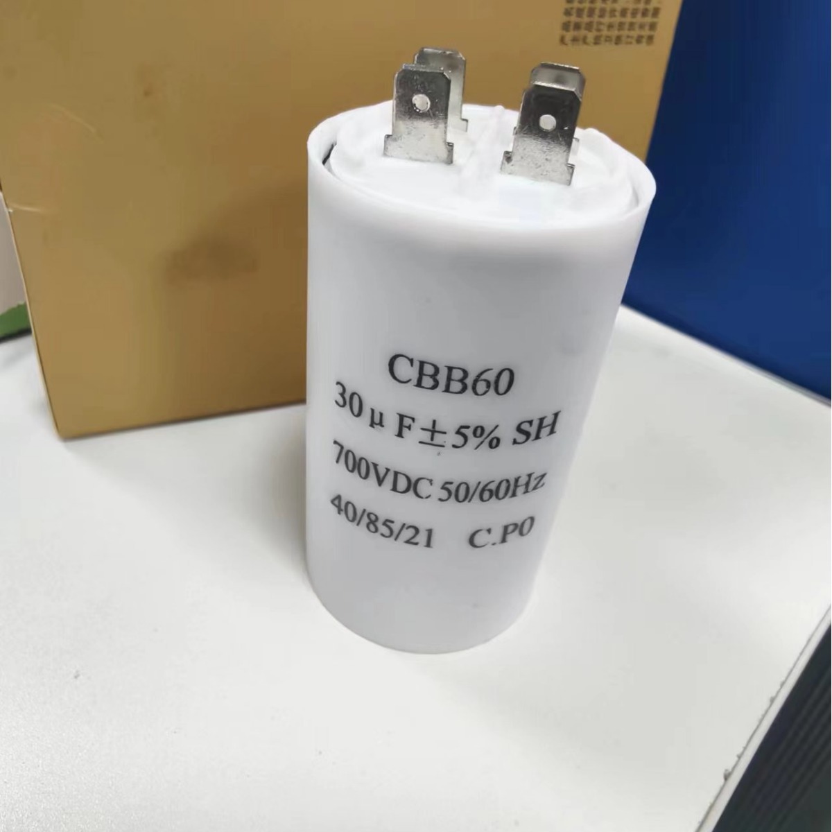 冰箱压缩机启动电容器甩干机 脱水机 30uF 700VDC厂家直供