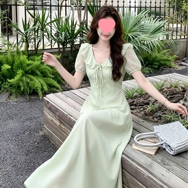Light Green Lotus Leaf Collar Dress for Women, Summer Waist-Cinching Slimming French Style Gentle Puff Sleeve Elegant Long Dress Light Green Lotus Leaf Collar Dress for Women, Summer Waist-Cinching Slimming French Style Gentle Puff Sleeve Elegant Long Dress