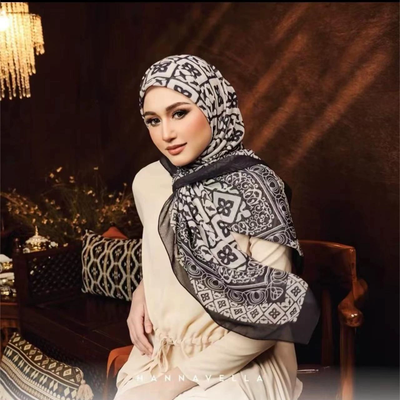 Трансграничные 2024 новые летние малайские квадратные шарфы балисы хлопчатобумажные шарфы вокруг платков для оптовой продажи