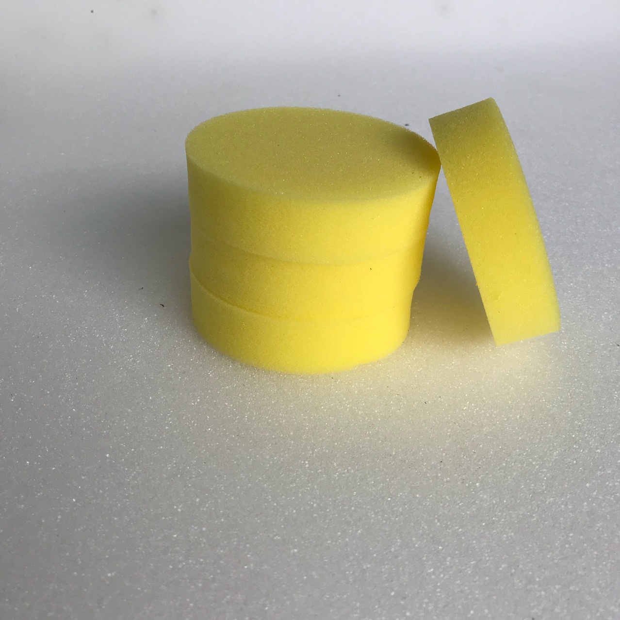 厂家直销涂膏打蜡加密黄色无压边海绵汽车美容赠品可自家清洁泡棉