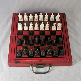 Antique portable International Chess box resin Terracotta Warriors Qingbing three-dimensional chess pieces wooden folding antique chessboard