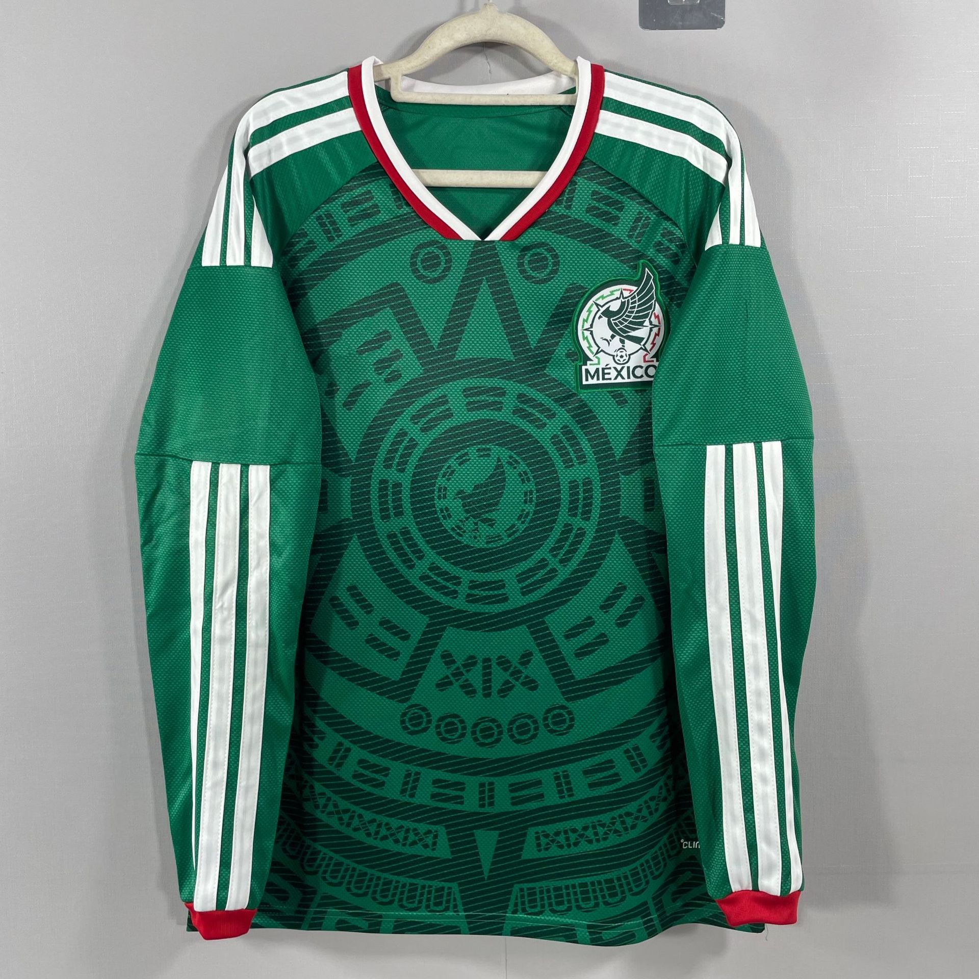 Tailandia 2526 manga larga popular México Alemania Argentina Brasil Real Madrid fuente de alta calidad al por mayor