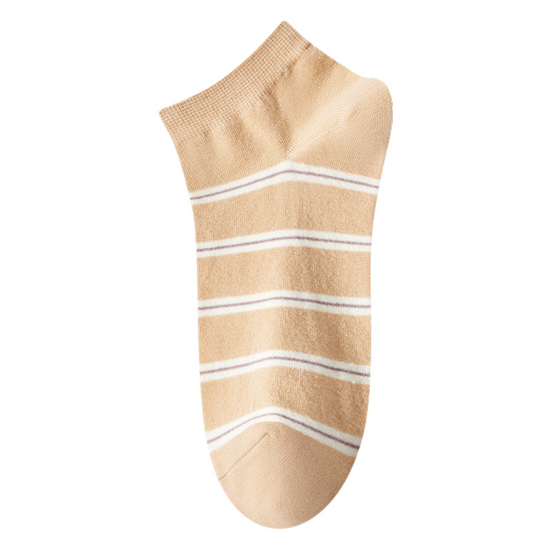 Nuevos calcetines japoneses calcetines de primavera y verano para mujeres calcetines de tobillo desodorante absorbente de sudor de alta apariencia para mujeres suministro de calcetines Zhuji lote de la industria