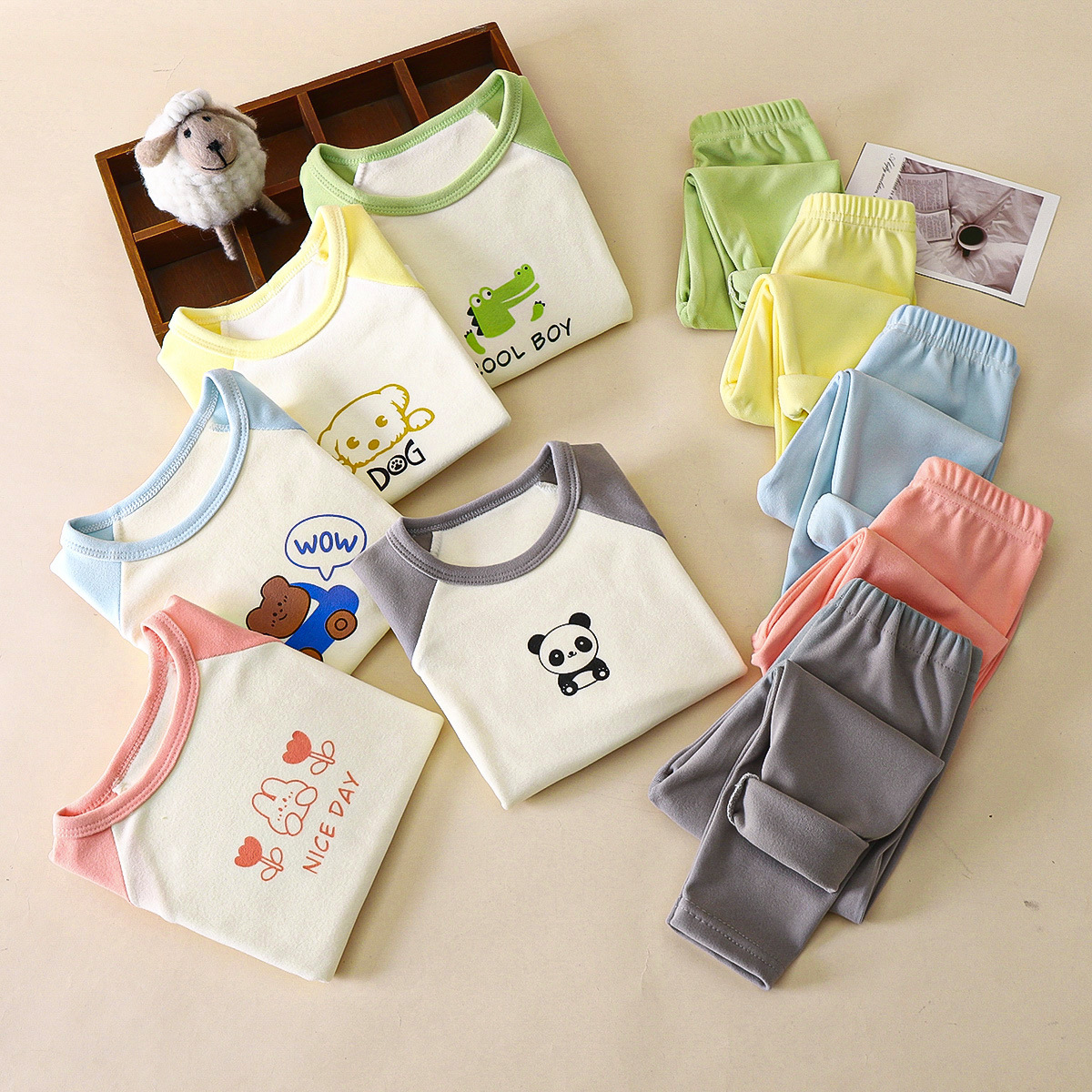 Conjunto de ropa interior para niños Desong cálido otoño nuevo estilo servicio a domicilio pijamas para niños niñas bebé ropa para niños clase a