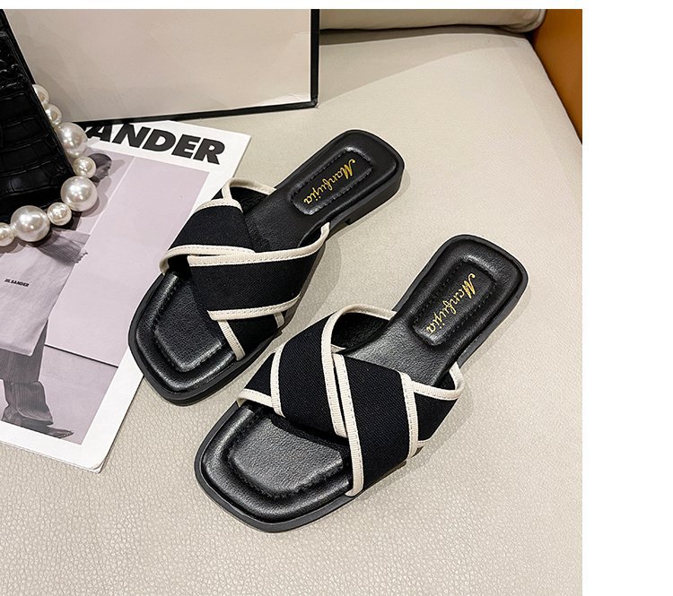 Summer new Korean version black and white flip-flops flat bottom soft bottom beach sandals sandals and slippers_voghion.com