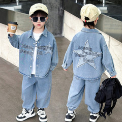 男児春秋刺繍デニムセット2025新型子供ファッションモデルハンサム2点セット子供用外国貿易