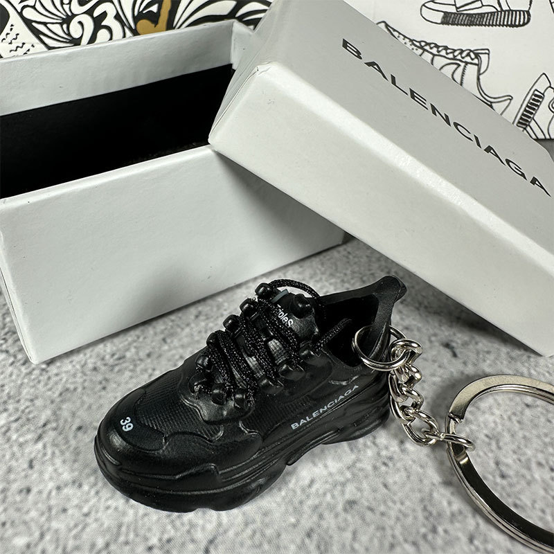 8. paris pure black one + box