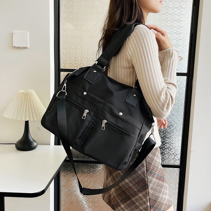 Cross-border large-capacity casual handbag, lightweight nylon bag, fashionable women's Oxford cloth commuter bag, trendy women's bag Cross-border large-capacity casual handbag, lightweight nylon bag, fashionable women's Oxford cloth commuter bag, trendy women's bag