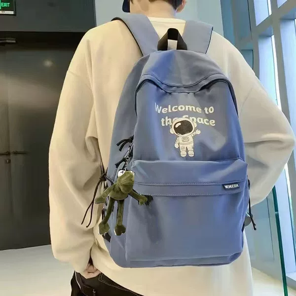 Astronaut, backpack, pendant, frog