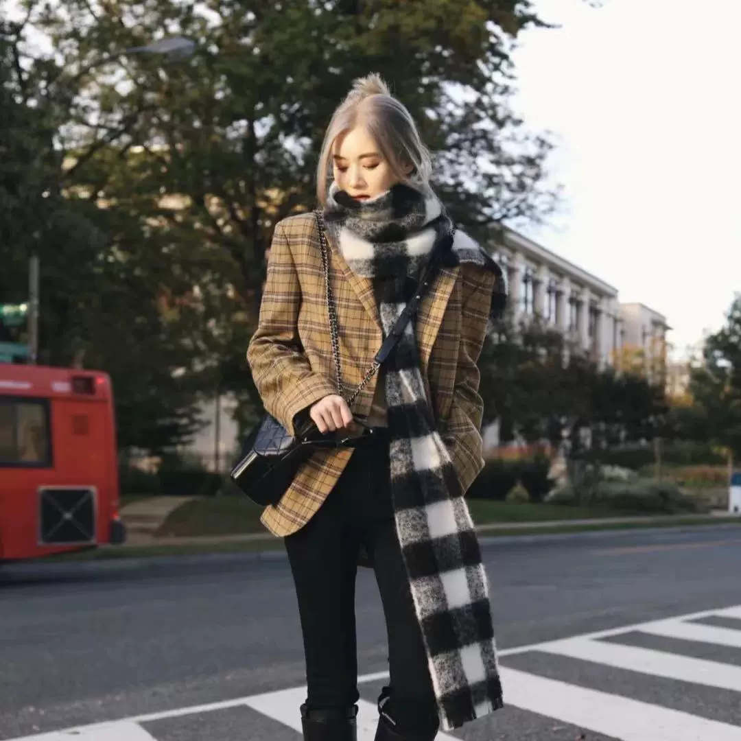 Alpaca, keep warm woolen scarf, cloak