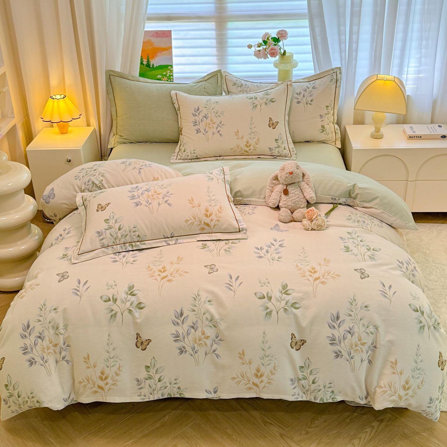 Otoño e invierno engrosado algodón molido cama de tres piezas set colchón de algodón cama cama de tres piezas set cama de lujo ligera de alta gama