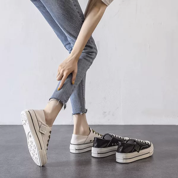 Genuine Leather Two-Way White Sneakers for Women, 2025 Spring and Autumn New Style Canvas Shoes, Flat Street Style Versatile Breathable Sneakers