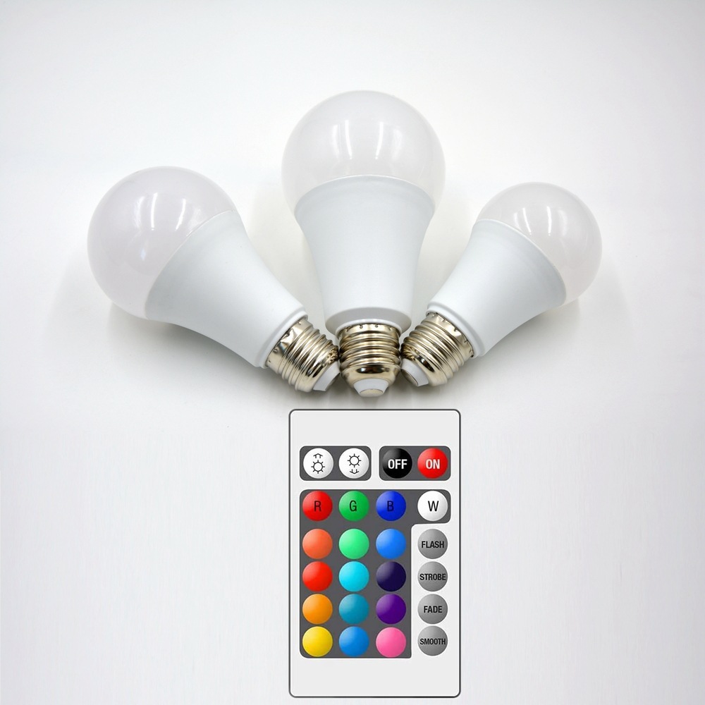 LED RGB de control remoto bombilla de siete colores 9-nivel de brillo 16-color ambiente ajustable para la celebración del Festival para Amazon