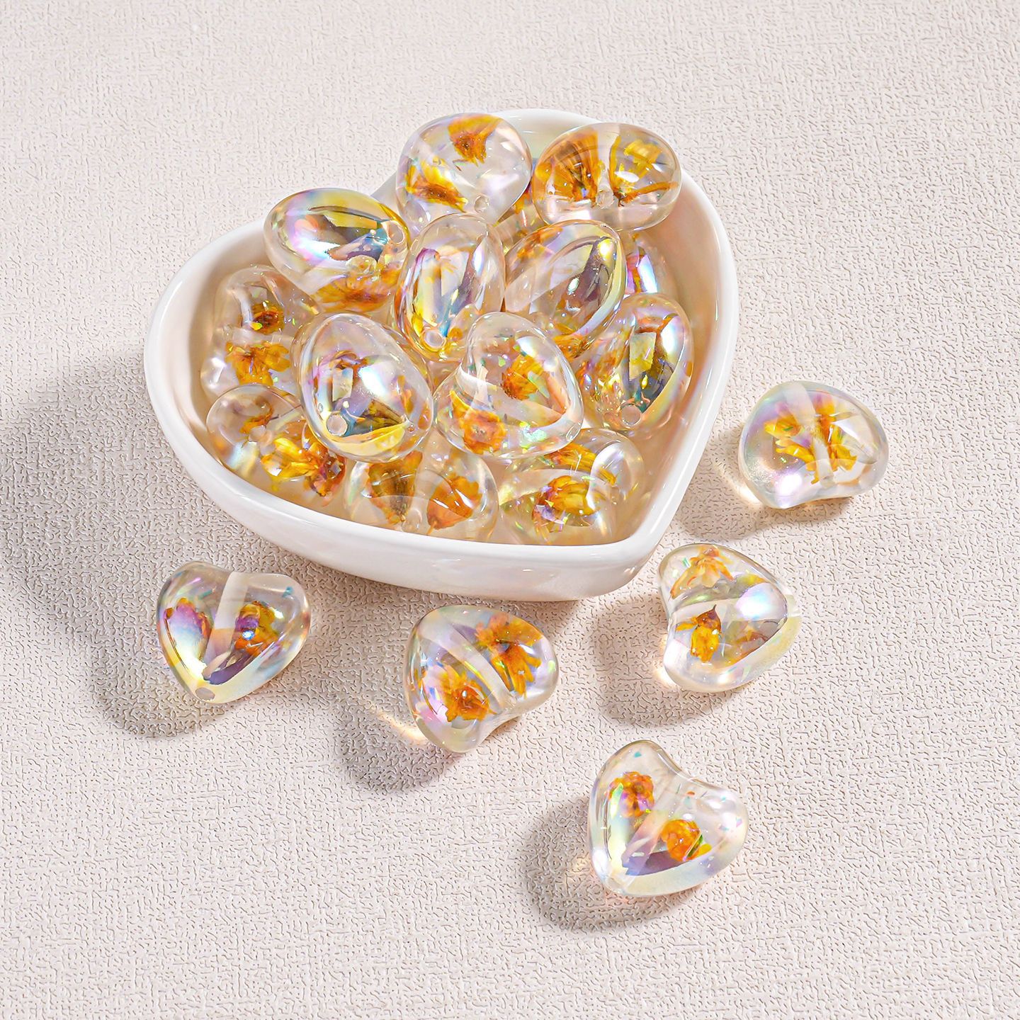 Cuentas Transparentes en Forma de Corazón con Flores Secas, Cuentas Sueltas de Opal con Brillantina Fina para Manualidades, Accesorios para Cadenas de Teléfono, Piezas Pequeñas image 11