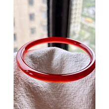 ��Ȼ�t������C�������C�A�l���C�t�����ֹ��@��Ů��������¹�Ů