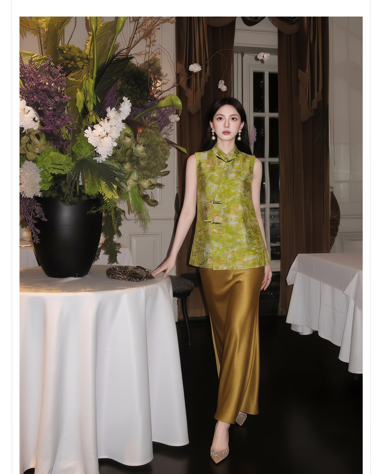 Áo hai dây nữ phong cách Trung Hoa thêu hoa, cúc bấm, chất liệu satin mềm mại — Xanh lá cây nhạtcolor chi tiết 4