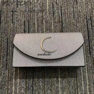 �羳�߼���С���OӋײɫƴ��С����2025�¿������μ���W�tб���