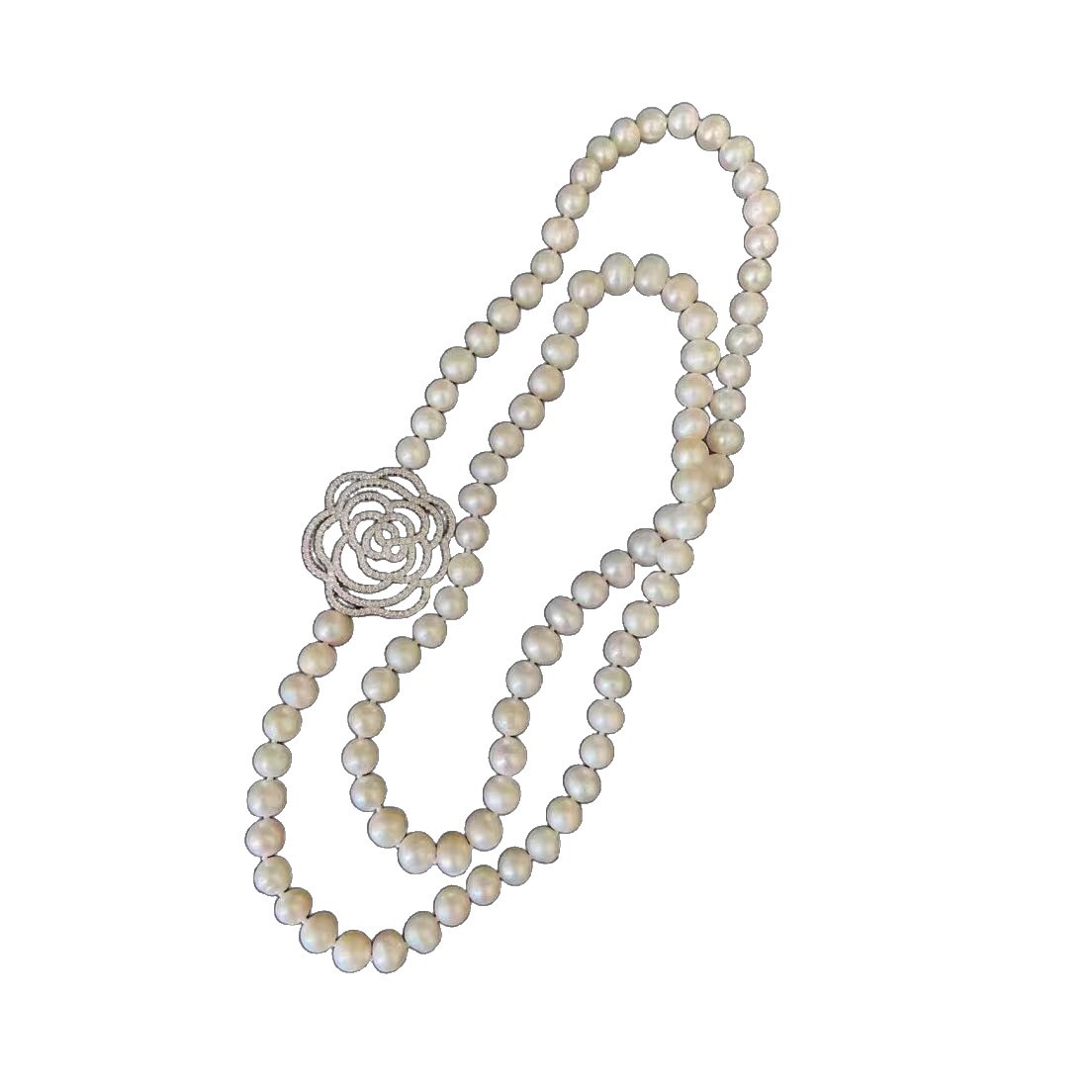Collier à plusieurs rangs de perles et camélia, nouveauté 2026, élégant et tendance, idéal pour les femmes._voghion.com