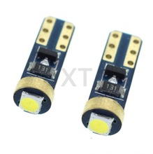 工厂热销 汽车仪表灯指示灯T5-1SMD-3030牌照灯阅读灯小灯泡