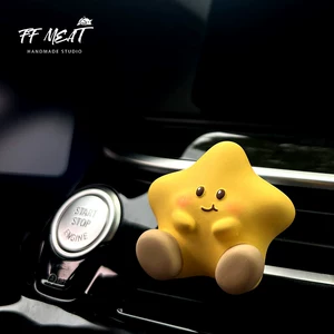 Şirin kök ulduz və bulud dizaynlı avtomobil ətri