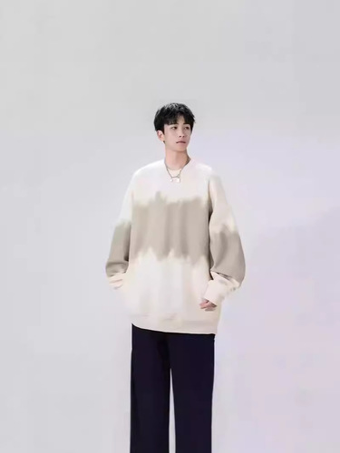 Stylish and Versatile Men's Crew Neck Long Sleeve T-Shirt for Autumn, Colorblock Design, Loose and Oversized Fit, Casual Base Layer Sweatshirt