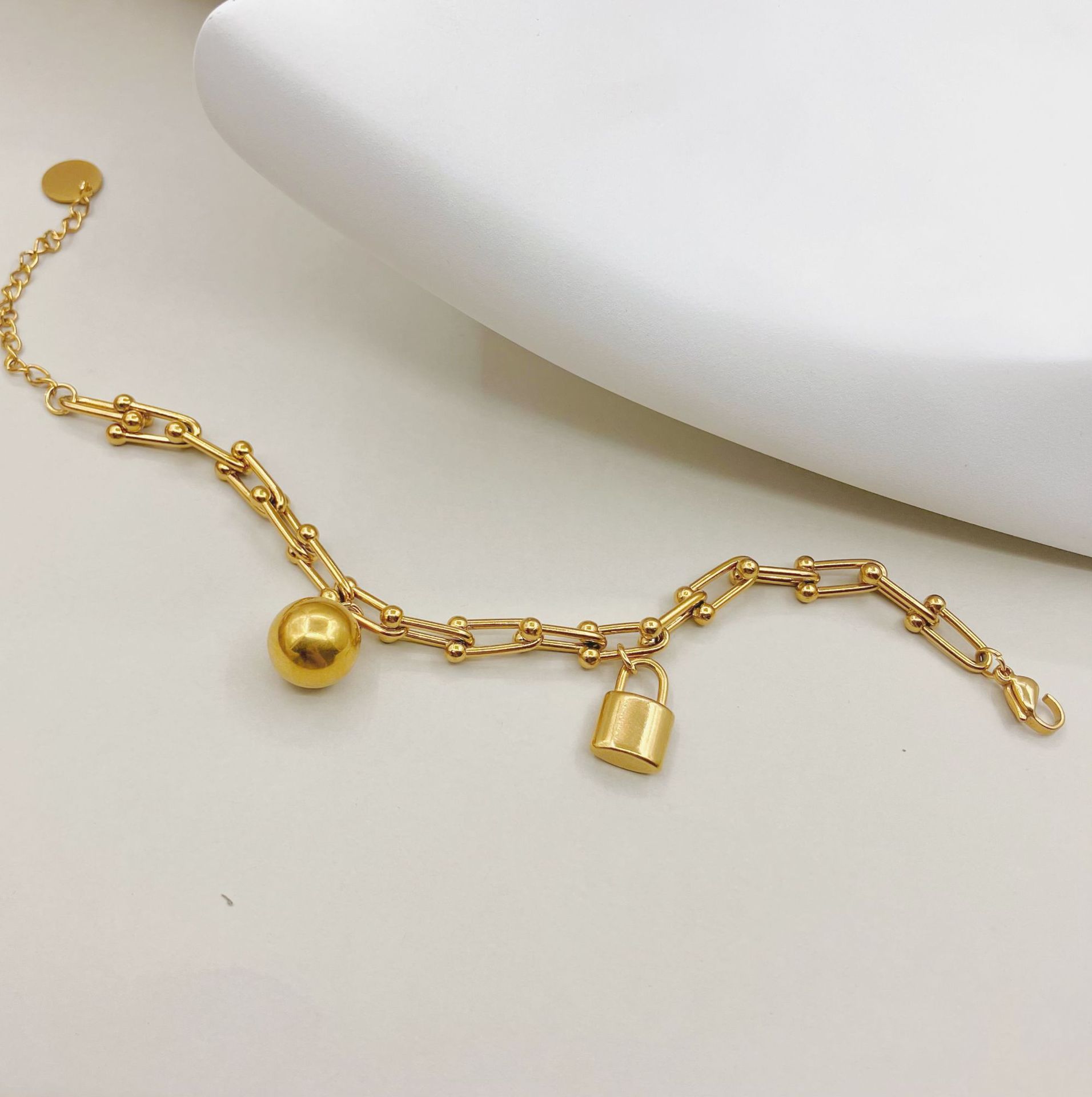 Fashion Lock Stainless Steel Plating Bracelets 1 Piece