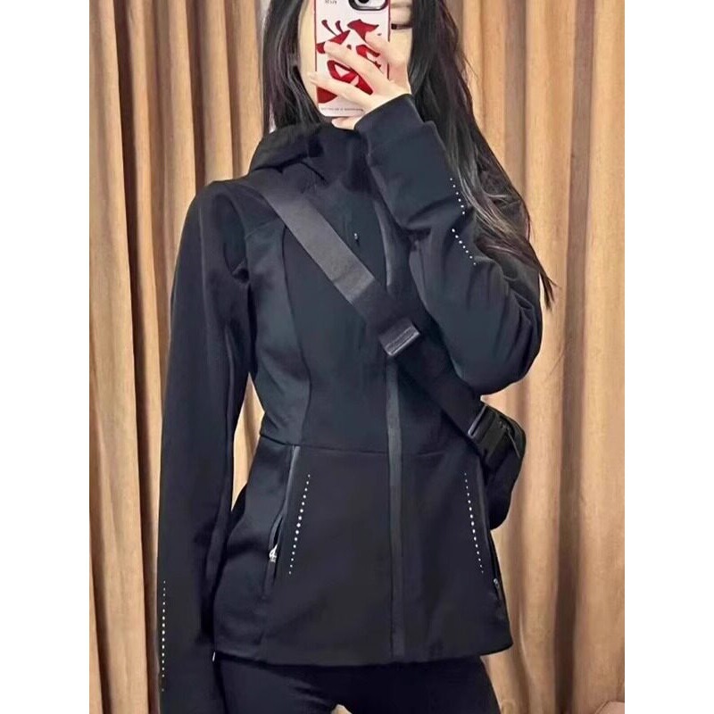 Slim-Fit Stretch Softshell Jacket for Women, Spring and Autumn Cycling Thin Yoga Wear, Waist-Cinching Sports Jacket