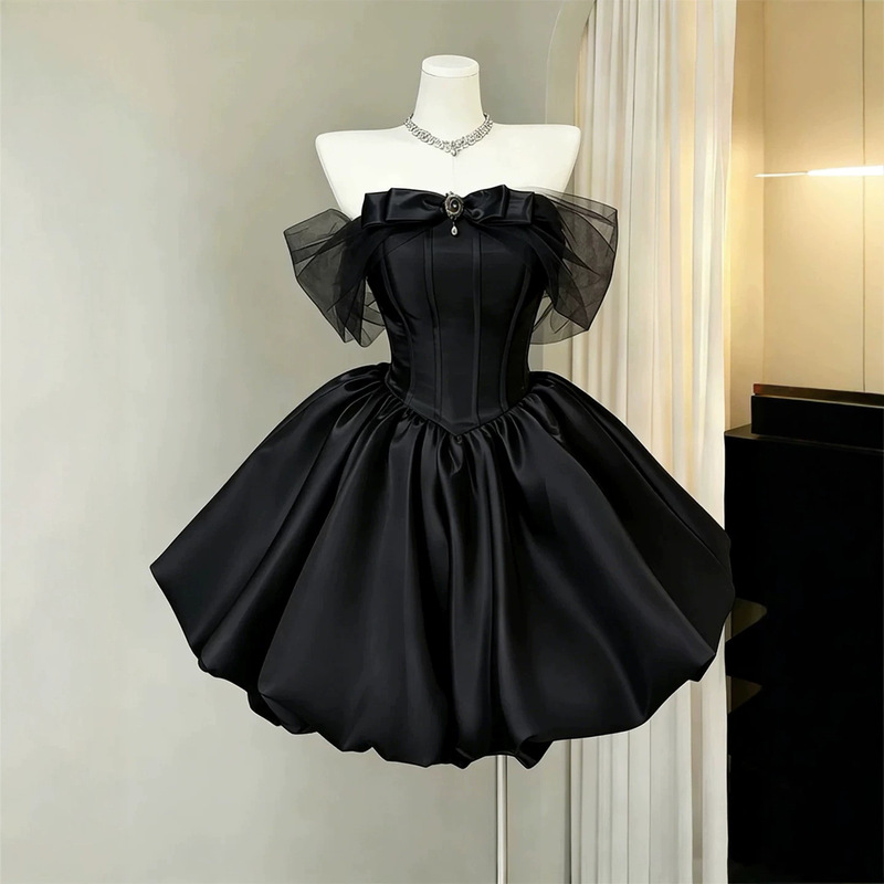 Black off-shoulder mini dress for birthday, coming-of-age ceremony, graduation party, French vintage short dress for petite women Black off-shoulder mini dress for birthday, coming-of-age ceremony, graduation party, French vintage short dress for petite women