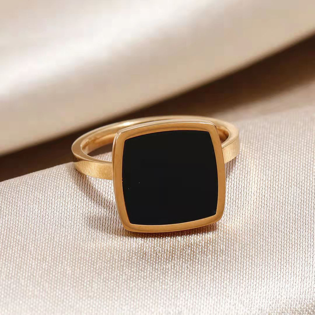 Marca cuadrada negra Xiyin transfronteriza nuevo no desvanecerse ligero lujo nuevo estilo simple anillo de personalidad europea y americana joyería para mujeres