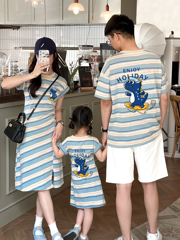 揚げ街親子服夏一家三口韓国版母子母娘ワンピース母子半袖tシャツ赤ちゃん全装