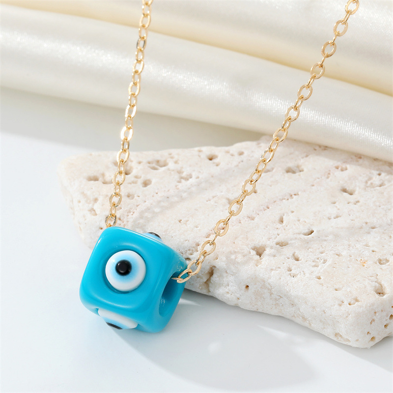 Punk Ethnic Style Resin Devil u0027S Eye Pendant Necklace Vintage Square Bead Eye Necklace For Women