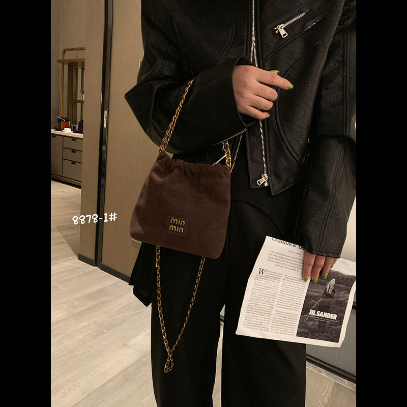 Bolsas de basura de cuero esmerilado para mujeres, bolsas de cadena de gamuza vintage, bolsos de mano, bolsos de cubo de crossback delicados