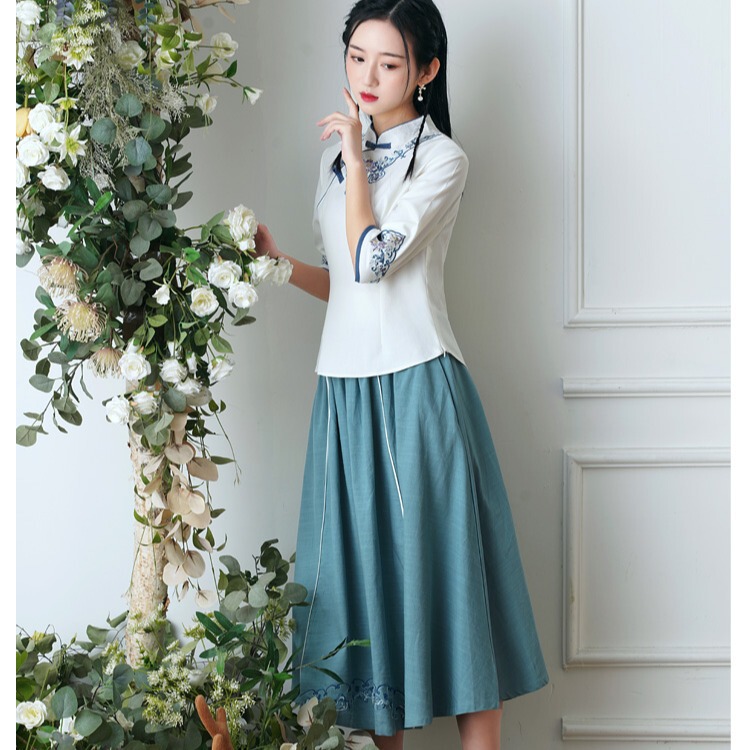 Hanfu Women's Chinese Style Tang Suit Spring and Summer Tea Outfit Cotton and Linen Chinese Retro Improved Cheongsam Top Ear-Picking Worker Uniform