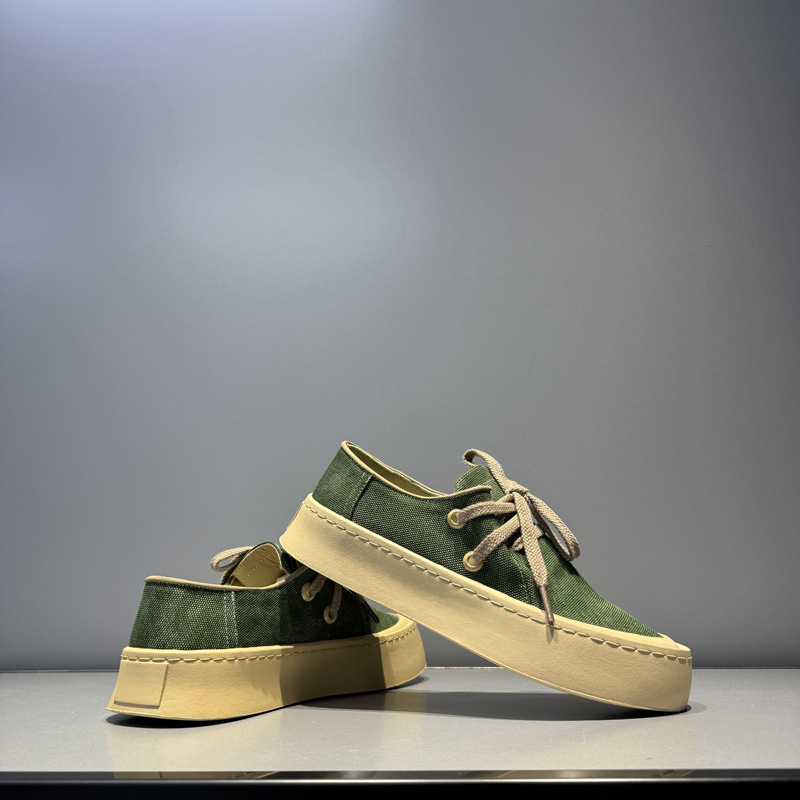 正品网面鞋英伦风圆头超轻超软网红老爹鞋宽松增高舒适柔软板鞋子