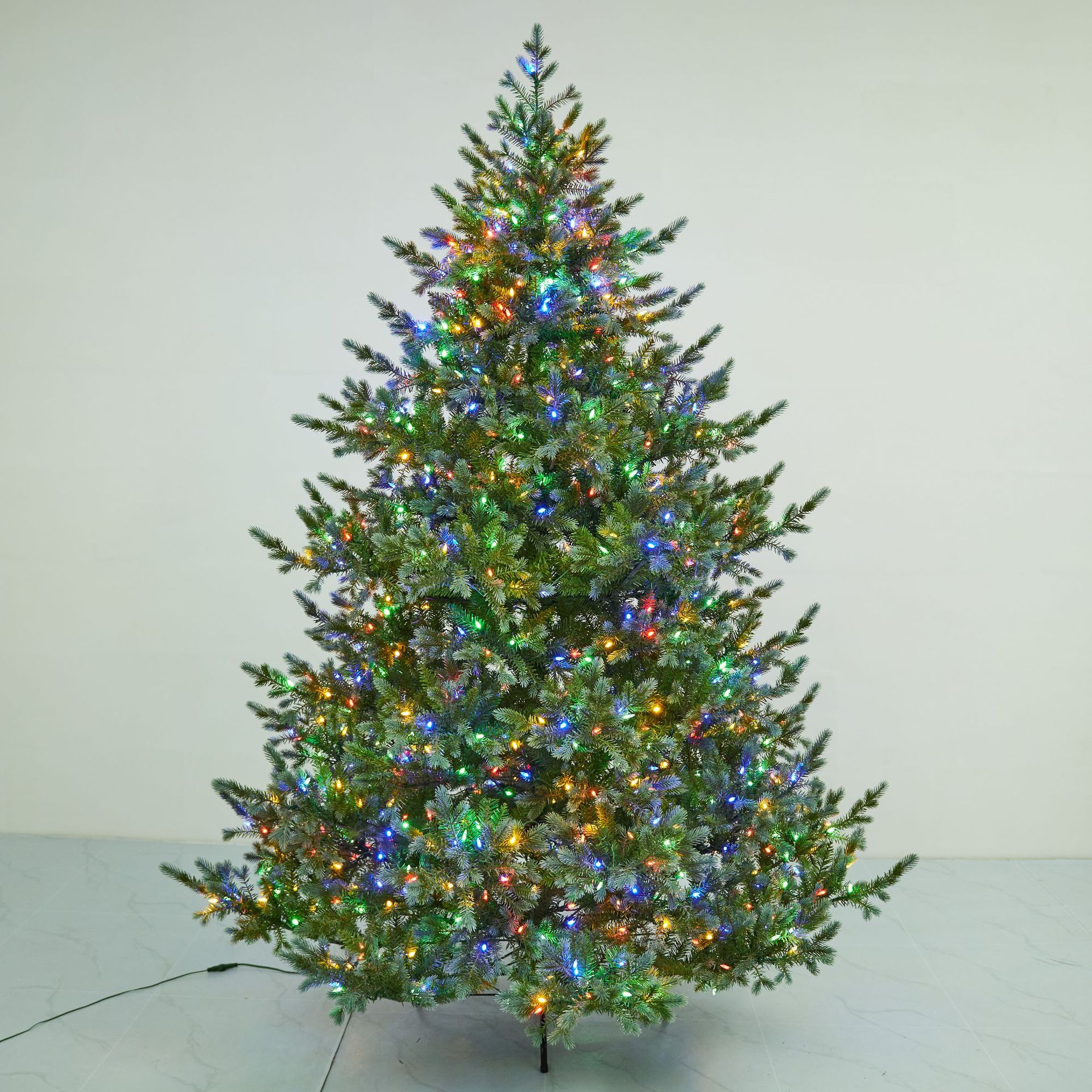 Fuente fábrica decoración navideña PE de alta gama árbol de Navidad híbrido simulación protección del medio ambiente verde árbol automático especial transfronterizo