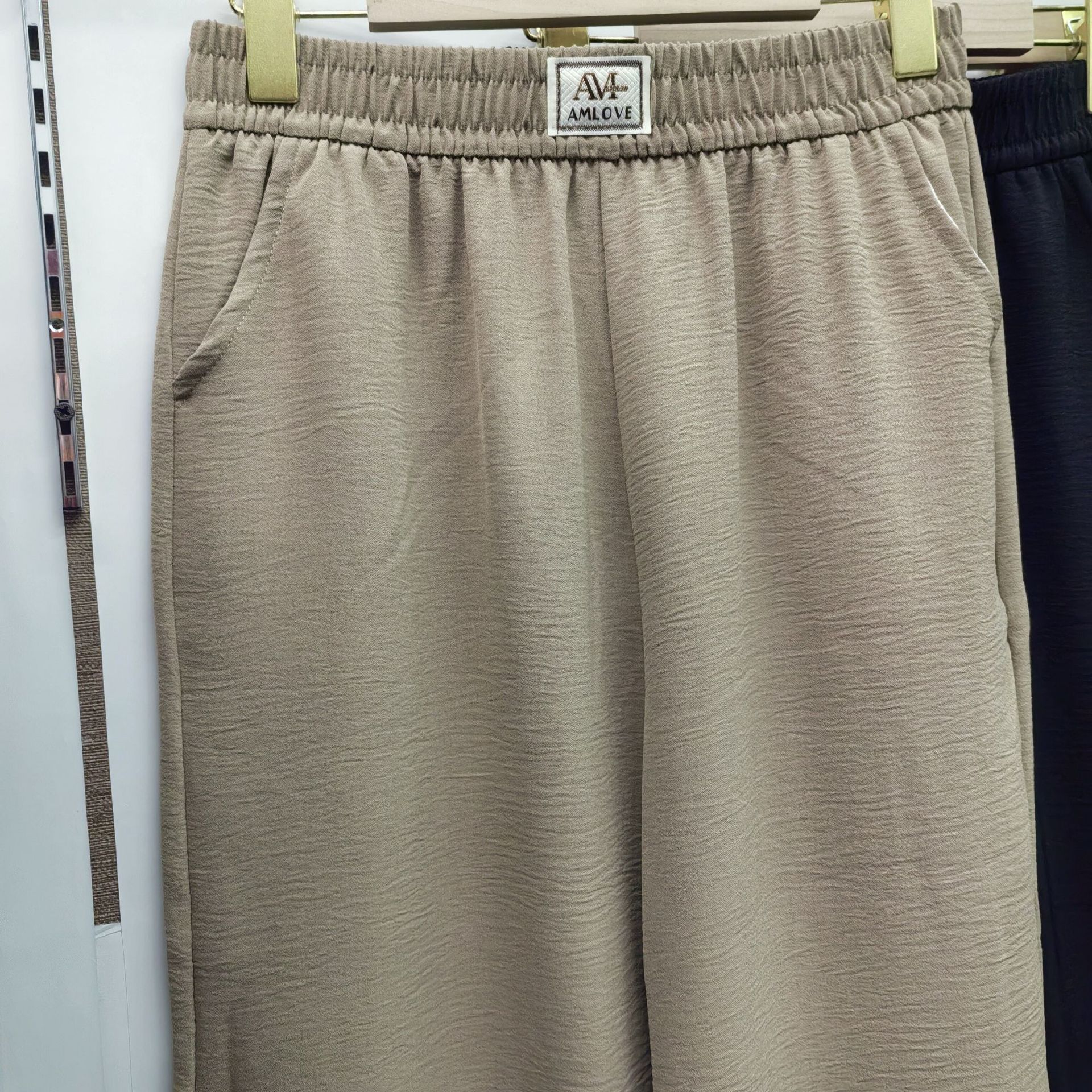 O1CN01YpfHz81EV68HhLMF7~hdr~_!