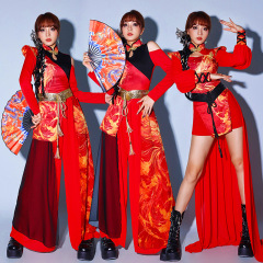 国潮商はダンス服の女性のスーツの新型の中国風の舞台を演じて大気の女性の歌手の服装のdsを演じて服を演じます。