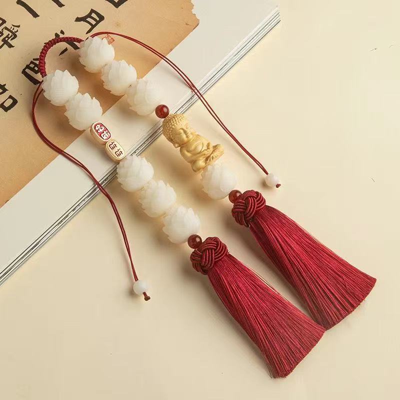 Safe Journey Pendant Car Deer Ornament Car Interior Decoration Car Hanging Decoration Rearview Mirror Pendant for Men and Women