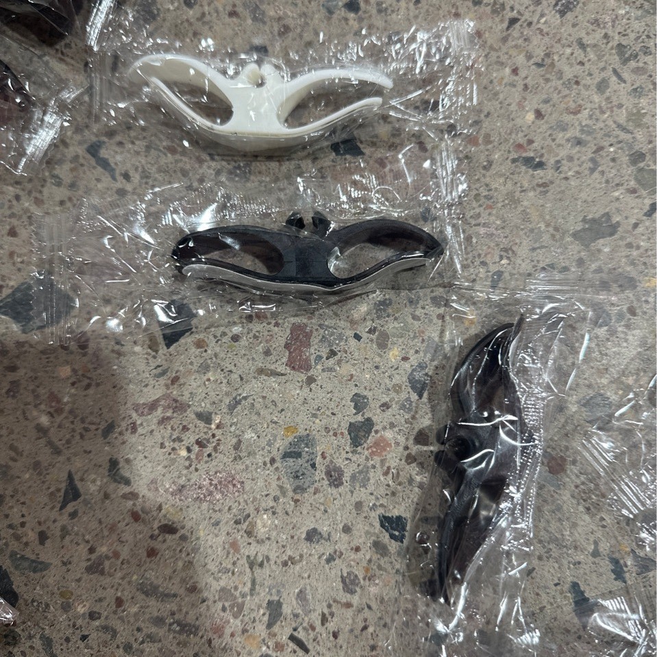 Kitchen Storage Wire Plug Holder Wire Clip Household Cable Manager Wall Sticker Punch-Free Power Cord Winder