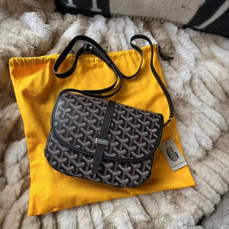 Goyard Monogram Shoulder Bag for Women 2026 New Vintage Messenger Bag Versatile Crossbody Bag Fashionable Commuter Bag White