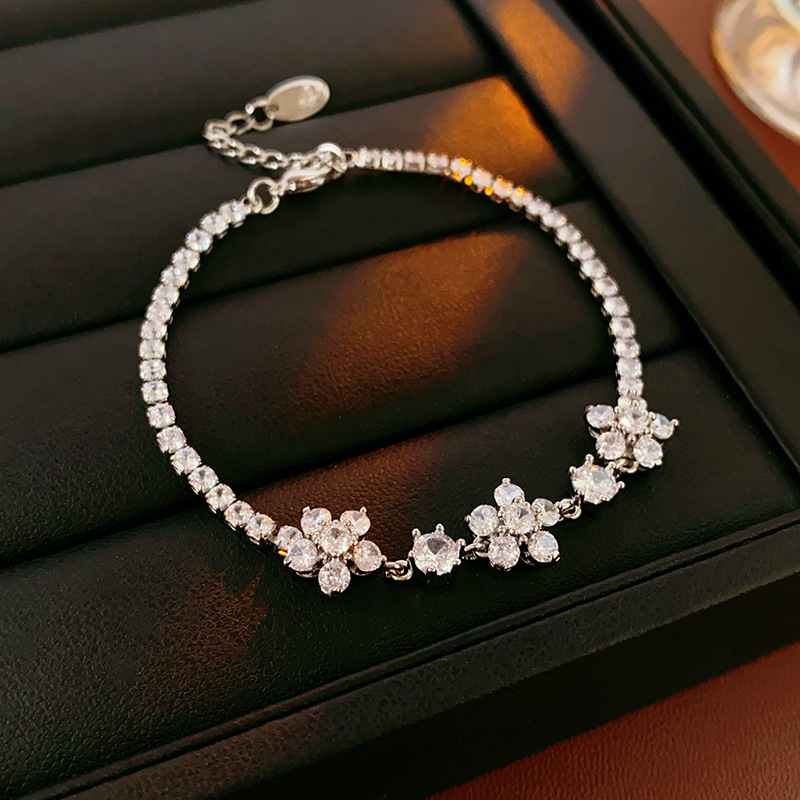 Zirconio brillante pulsera floral minimalista nicho de diseño francés pulsera creativa moda alta sensación de joyería exquisita al por mayor
