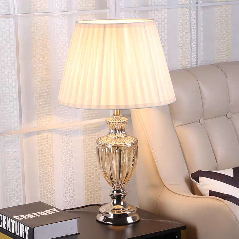 American Post-Modern Fashion Bedroom Bedside Table Lamp Creative Glass Study Living Room Cognac Color Lighting Fixtures Hotel