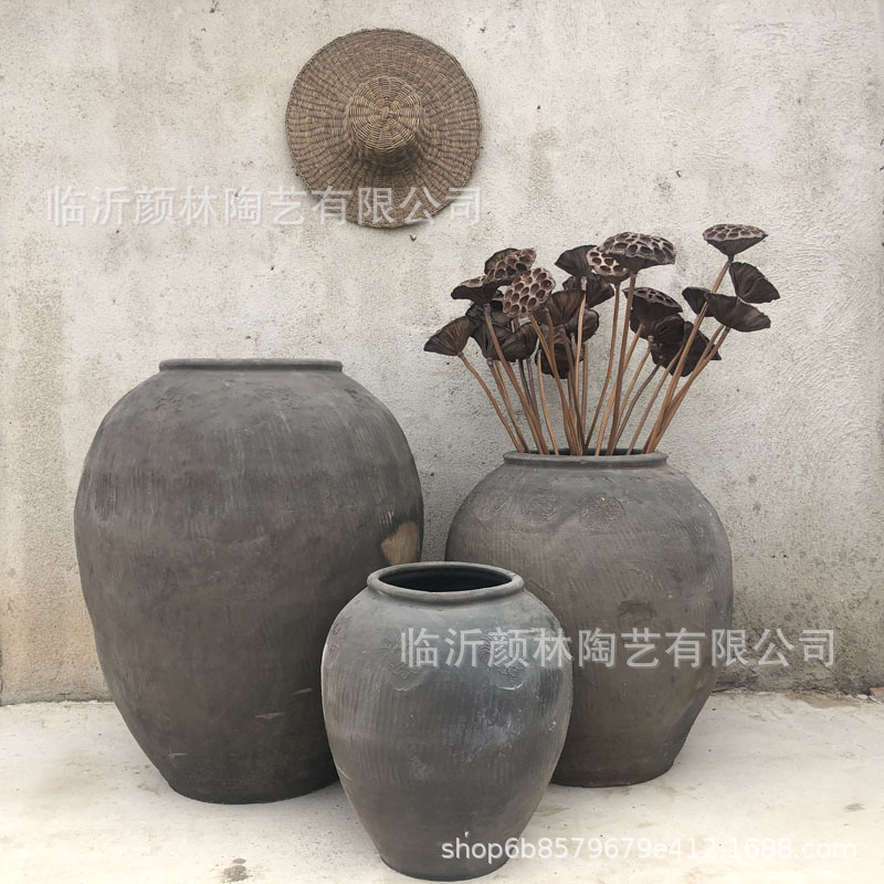 [Yan Lin] Clay pot pottery pot black big pot Weng water tank soft new flower pot water tank folk decoration
