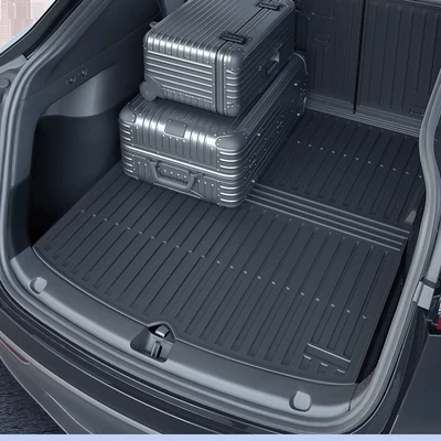 Modelə uyğun ayaqaltı, and Rear Trunk of the Car