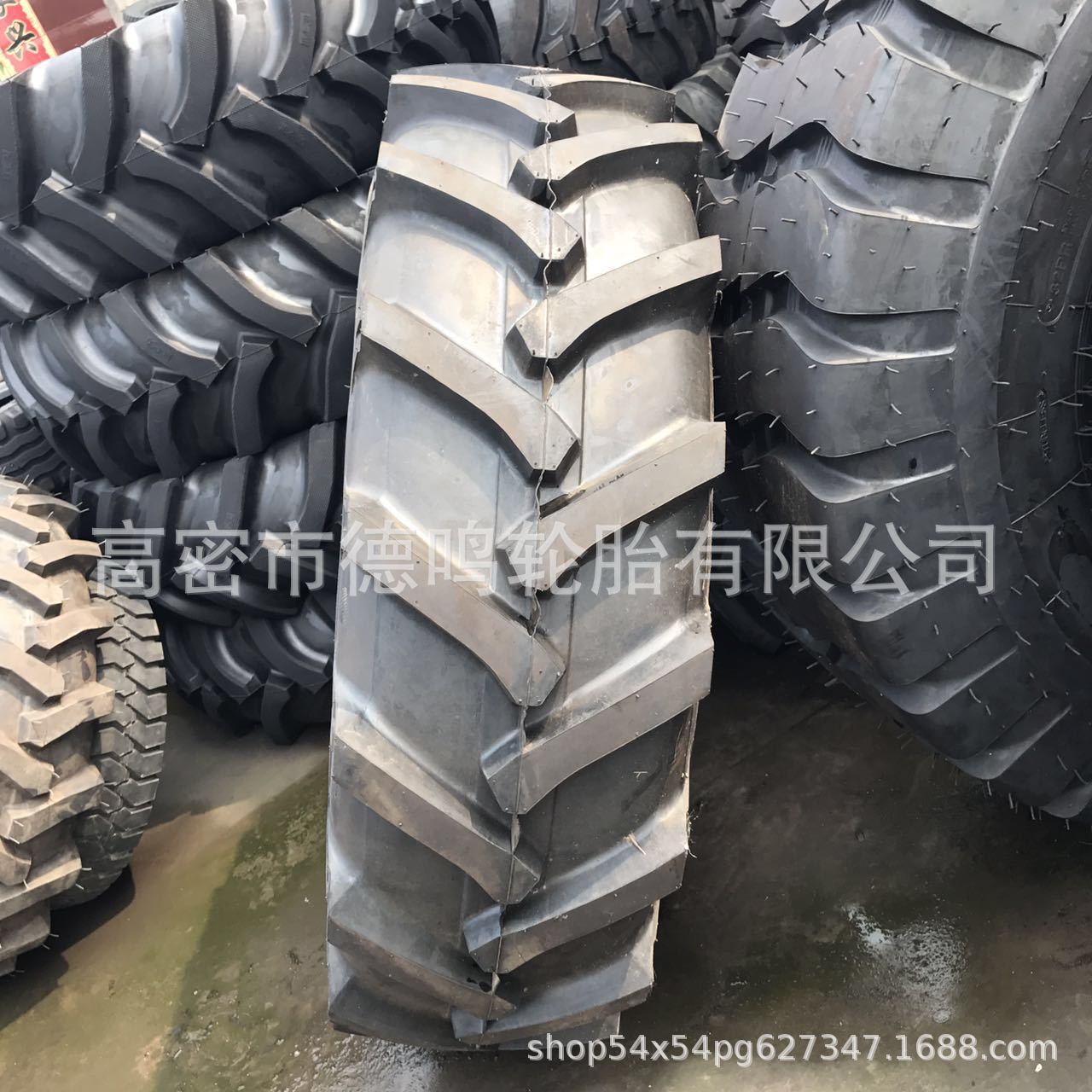 Neumático del tractor de ventas 16.9-30 maquinaria agrícola R1 flor neumático 16.9-28